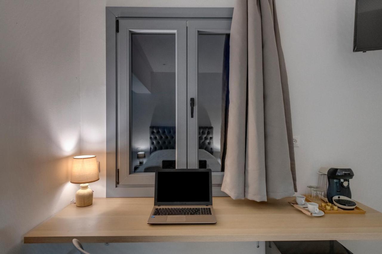Chrysonisos Suites With Sunset & Seaviews Near Kini Exteriér fotografie