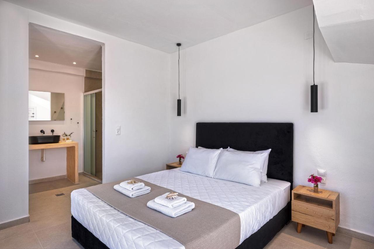 Chrysonisos Suites With Sunset & Seaviews Near Kini Exteriér fotografie